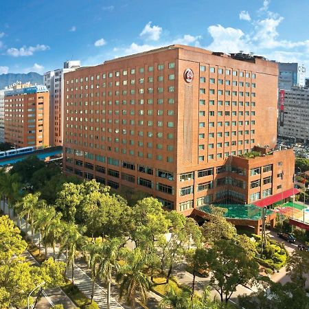 The Howard Plaza Hotel Ταϊπέι Εξωτερικό φωτογραφία The campus of National Yang-ming University