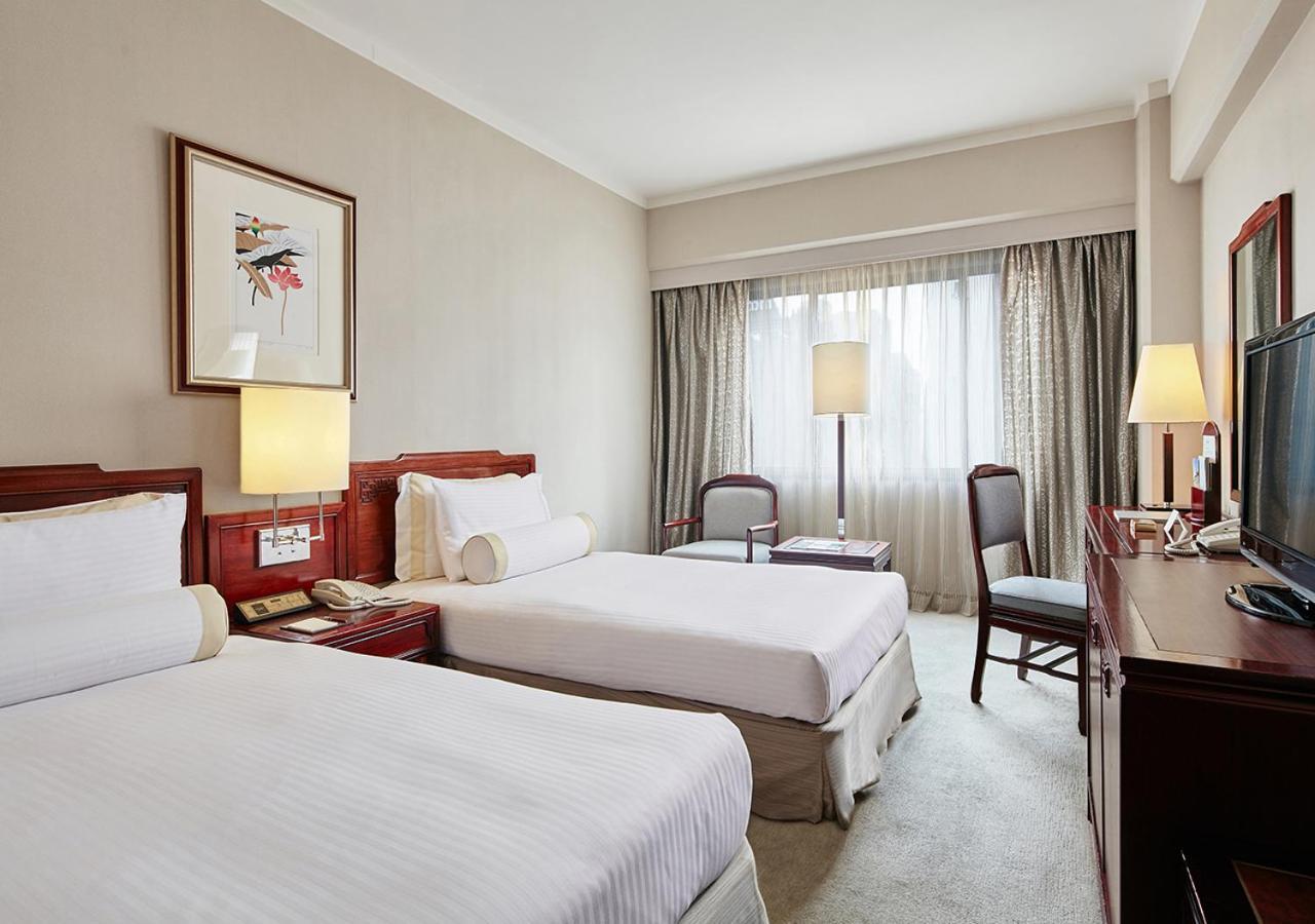 The Howard Plaza Hotel Ταϊπέι Δωμάτιο φωτογραφία A room at the hotel