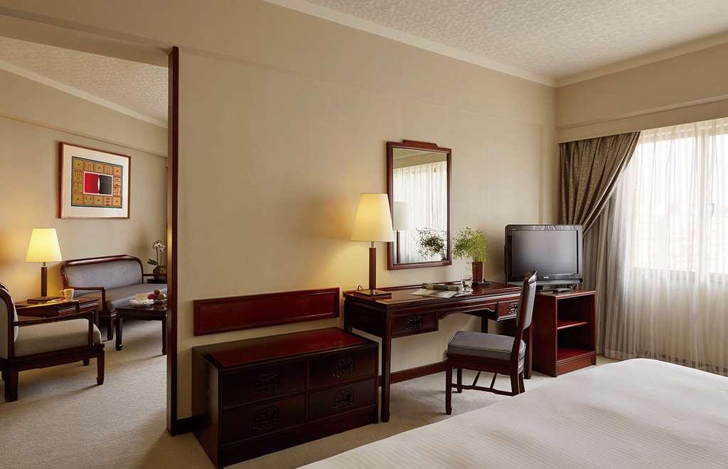 The Howard Plaza Hotel Ταϊπέι Δωμάτιο φωτογραφία A room at the hotel