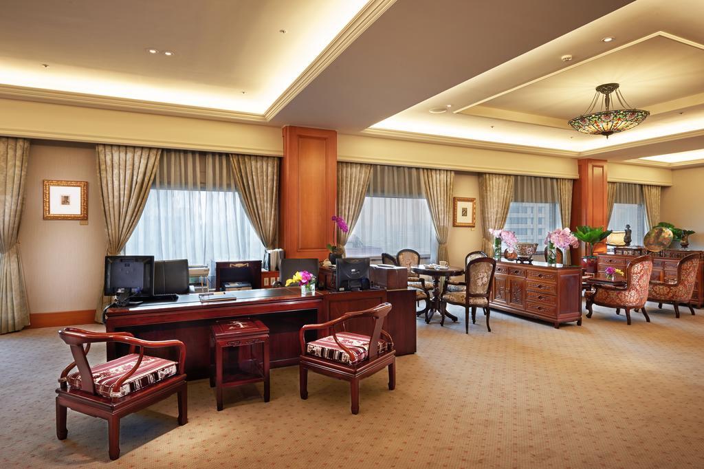 The Howard Plaza Hotel Ταϊπέι Εξωτερικό φωτογραφία Business Center